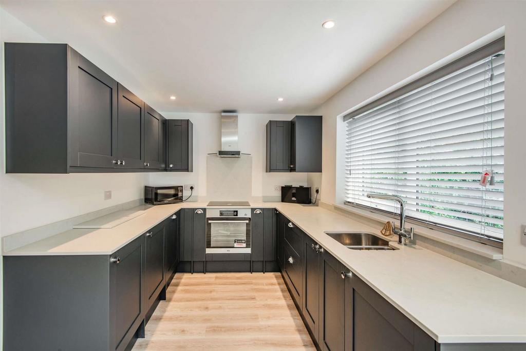 8526848-interior04-800.jpg