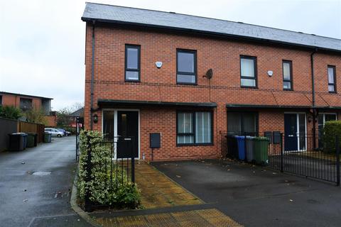 1 Brompton Road, Stretford, Manchester, M32 9QR
