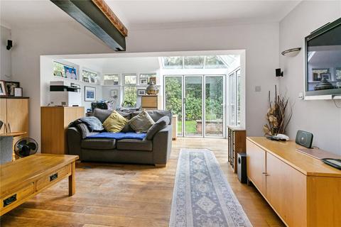 5 bedroom detached house for sale - Fulmer Common Road, Iver, Buckinghamshire, SL0