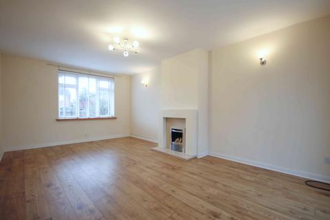 10 Ash Grove, Weaverham, Northwich, CW8 3EL