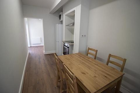 4 bedroom townhouse to rent, 144 Mansfield Road, NOTTINGHAM NG1 3HW