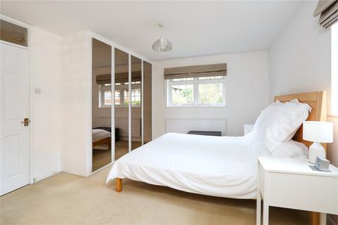5 bedroom detached house for sale - Eldon Drive, Lower Bourne, Farnham, Surrey, GU10