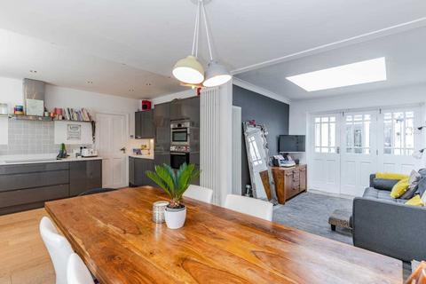 undefined, Bournehall Avenue, Bushey