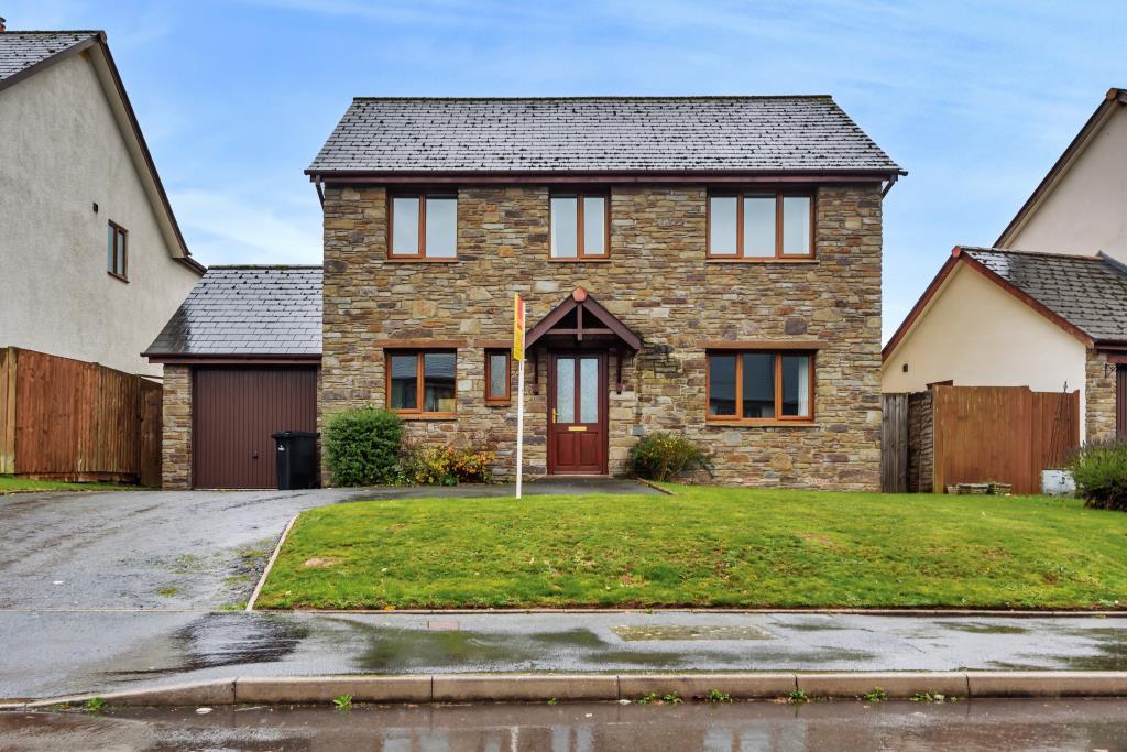Felindre, Brecon, Powys, LD3 4 bed detached house £520,000