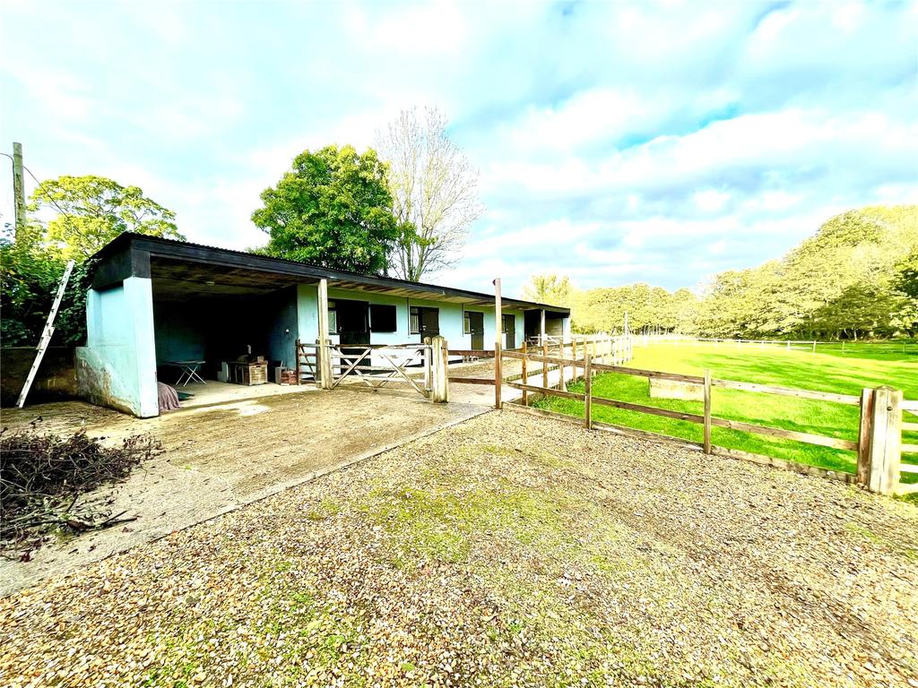 Flexford Lane, Sway, Lymington, Hampshire, SO41 Equestrian property for