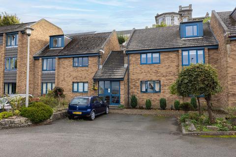 37/4 Lower Granton Road, Edinburgh, EH5 3RS