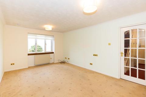 37/4 Lower Granton Road, Edinburgh, EH5 3RS