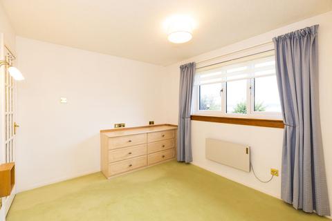 37/4 Lower Granton Road, Edinburgh, EH5 3RS