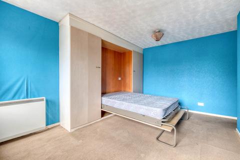 8 Devonish Close, Alcester, B49 6EG