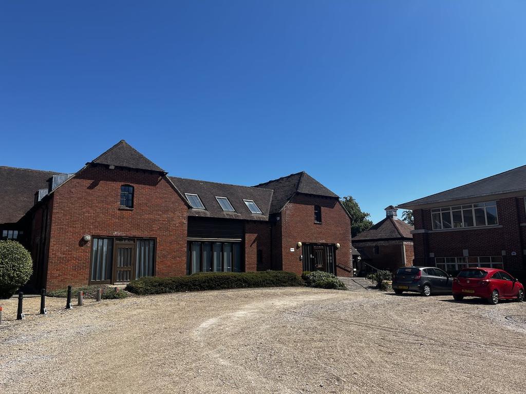 South Barn Cams Hall Estate, Fareham, PO16 8UT Office to rent £4,583