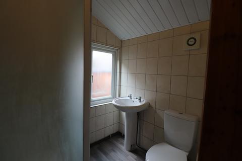 1 bedroom flat to rent, St Leonards Road, Far Cotton, Northampton, NN4