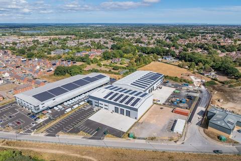 Warehouse to rent - Magna Business Park, Magna Road, Poole, BH11 9FA