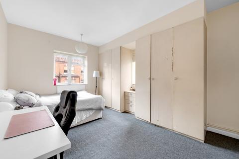 3 bedroom apartment for sale, Barton Court , Barons Court Road, W14