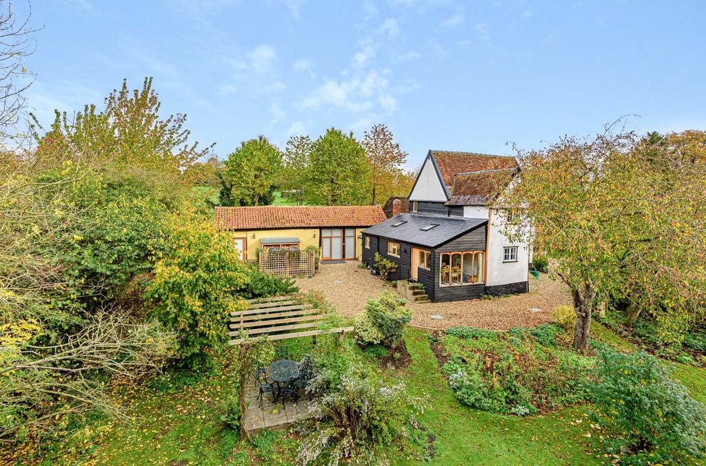 Plough Hill, Stansfield, Sudbury, Suffolk, CO10 4 bed detached house