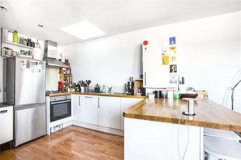 1 bedroom apartment to rent, Elderfield Court, Elderfield Road, Hackney, London, E5