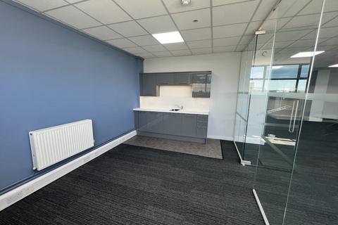 Office to rent, 22 Compass Point, Ensign Way, Hamble, Southampton, SO31 4RA