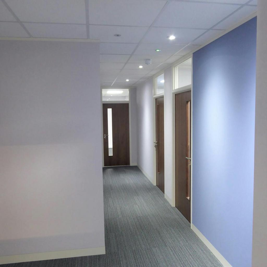PHOTO 4  22 Compass Point Hamble  first floor.jp