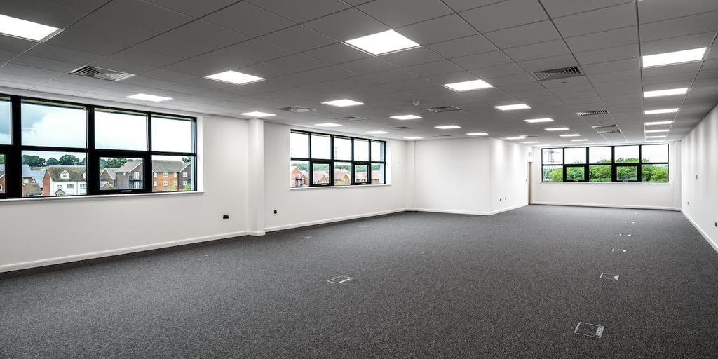 PHOTO 12  320 Proxima Park Waterlooville .jpg