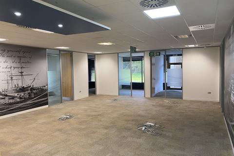 Office to rent - Ground Floor Suite 004/005 1000 Lakeside, North Harbour, Portsmouth, PO6 3EN