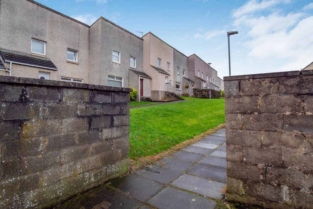 Ash Road, Cumbernauld G67 3 bed terraced house £93,995