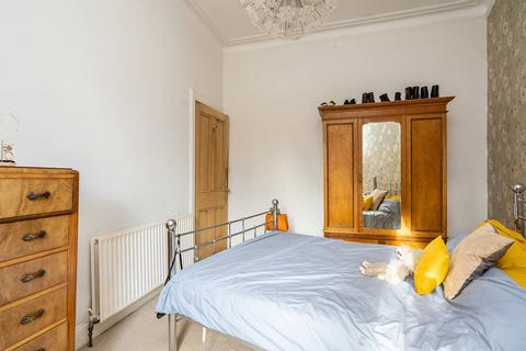 9/9 Bowhill Terrace, Edinburgh, EH3 5QY
