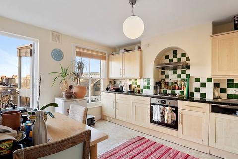 2 bedroom apartment for sale, Aubert Park, London, N5