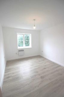 43 Foxglove Path, London, SE28 0LR