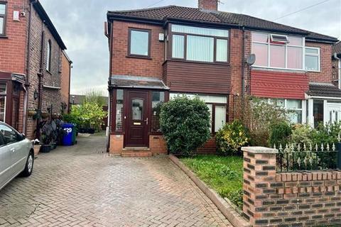 2 bedroom semi-detached house for sale - Parkfield Road North, Manchester