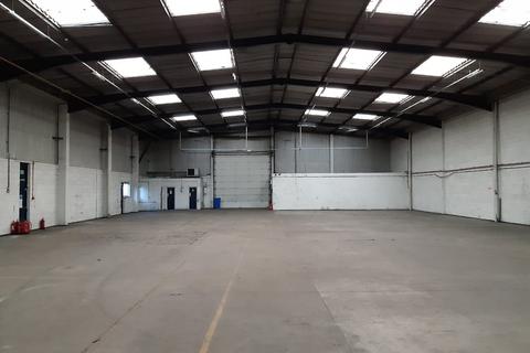 Warehouse to rent, Unit 3E Gatwick Gate, Charlwood Road, Lowfield Heath, Crawley, RH11 0TG