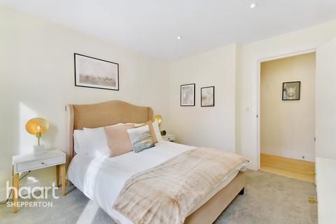 1 bedroom apartment for sale - Station Road, SUNBURY-ON-THAMES TW16 6SB