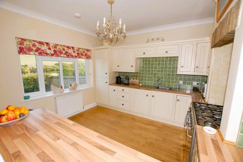Corton Alkham Valley Road, Drellingore, Folkestone, CT18 7EP
