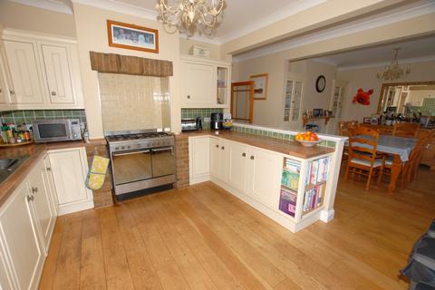 Corton Alkham Valley Road, Drellingore, Folkestone, CT18 7EP