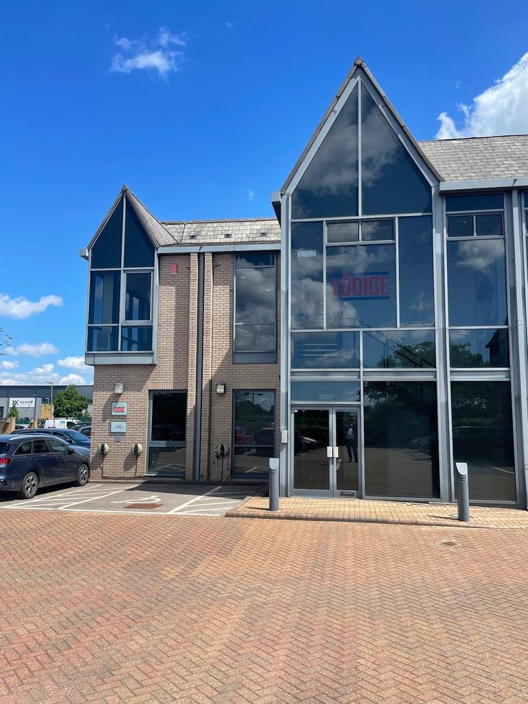 Laxton House, Crabtree Office Village, Thorpe, Egham, TW20 8RY Office