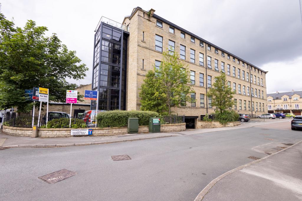 Cavendish Court, Drighlington 1 bed apartment for sale £103,995
