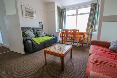 undefined, 4 Bed Student House St Margarets Road - SEE VIDEO TOUR