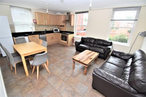 3 bedroom apartment to rent, Clarendon Square, Leamington Spa