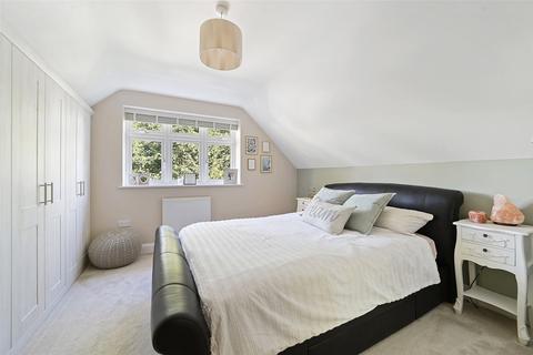 7c Tyrells Close, Chelmsford, CM2 6BT