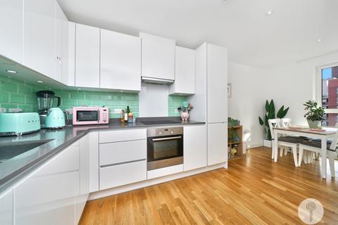 2 bedroom apartment for sale - Zeller House, 21 Scarlet Close, Stratford, E20