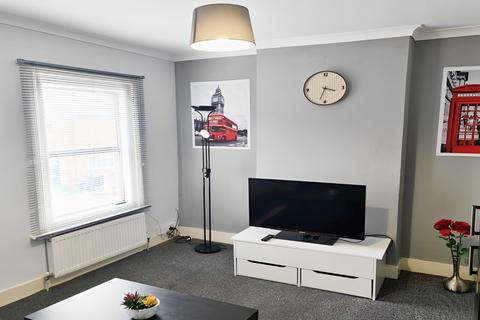 1 bedroom flat to rent, READING, RG30