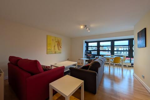 2 bedroom flat to rent, The Shore, Edinburgh, Midlothian, EH6
