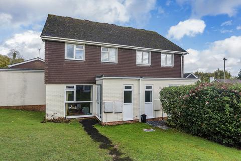 3 bedroom semi-detached house for sale - Cundell Way, Kings Worthy, Winchester, Hampshire, SO23