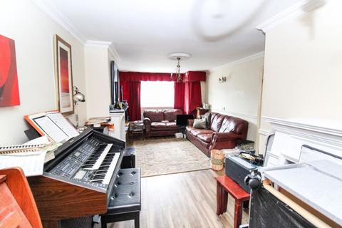 97 Theodore Close, Oldbury, B69 3EF