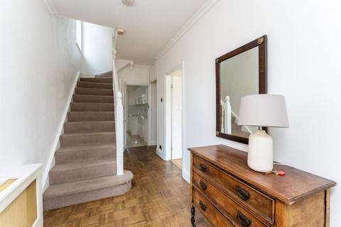 9 Claremont Road, London, W13 0DE