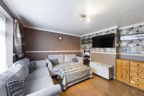 86 Beechfield Road, Boxmoor, Hemel Hempstead, HP1 1PL