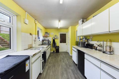 86 Beechfield Road, Boxmoor, Hemel Hempstead, HP1 1PL