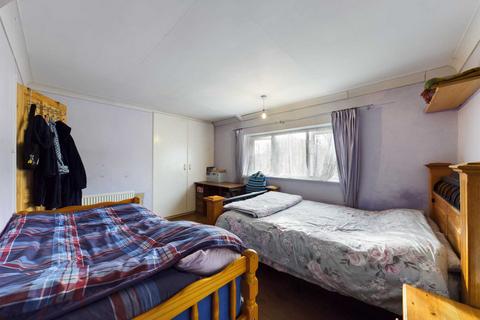 86 Beechfield Road, Boxmoor, Hemel Hempstead, HP1 1PL