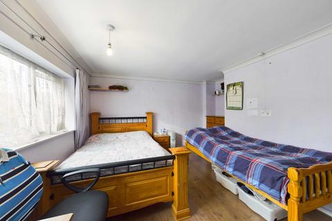 86 Beechfield Road, Boxmoor, Hemel Hempstead, HP1 1PL