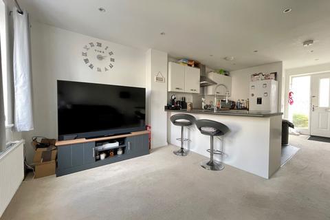 16 Burrough Fields, Cranbrook, Exeter, EX5 7AN