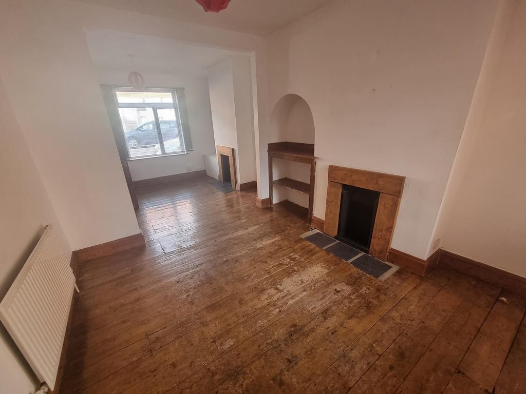Lounge / Dining Room