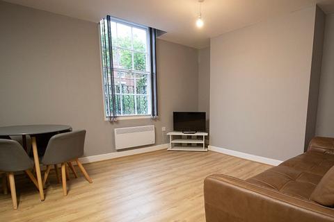 3 bedroom flat to rent, 134a North Sherwood Street, Nottingham, NG1 4EF